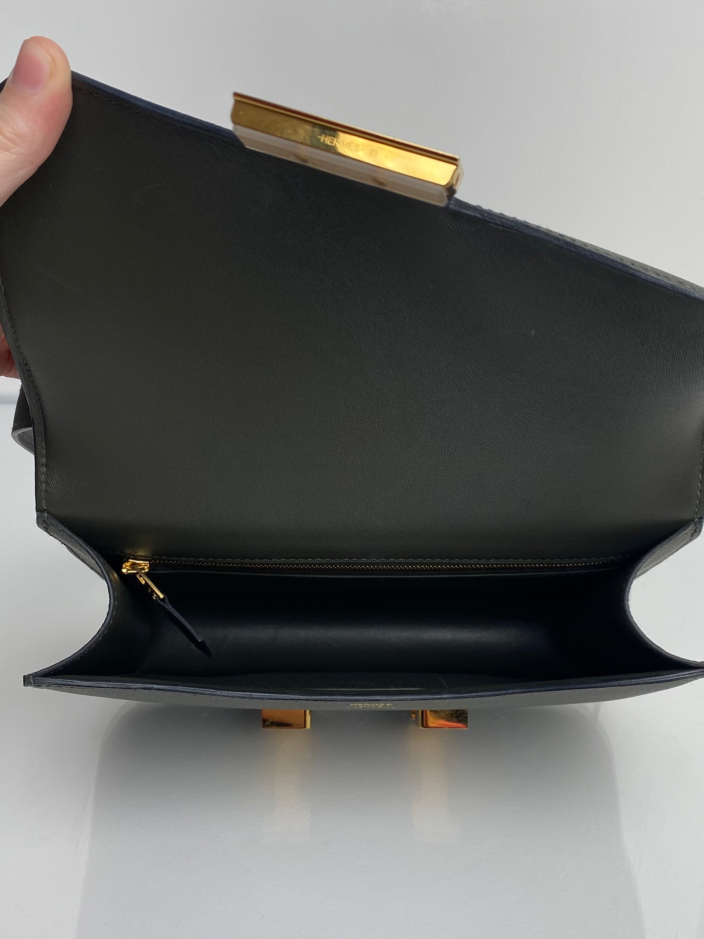 Hermes Constance 24 Vert De Gris Epsom GHW #U