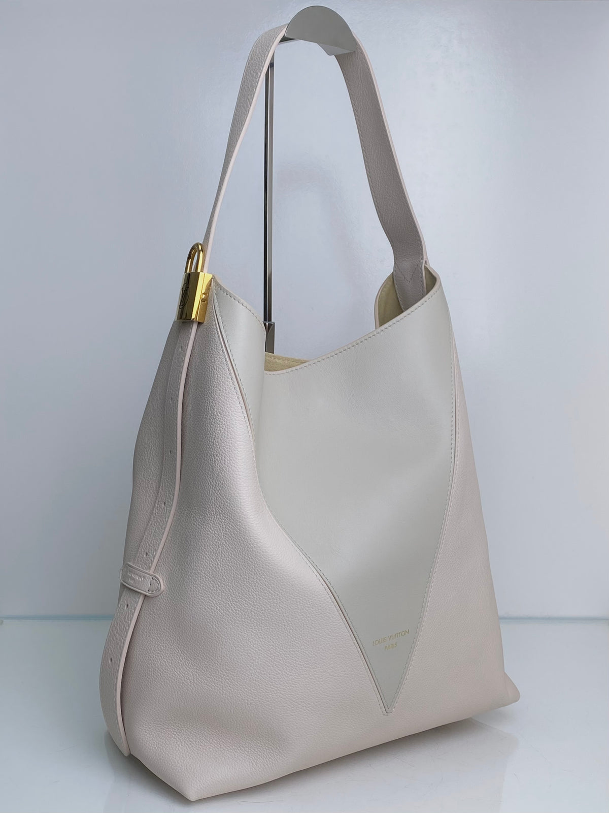 Louis Vuitton V Quartz Gris Low Key Hobo MM Bag GHW