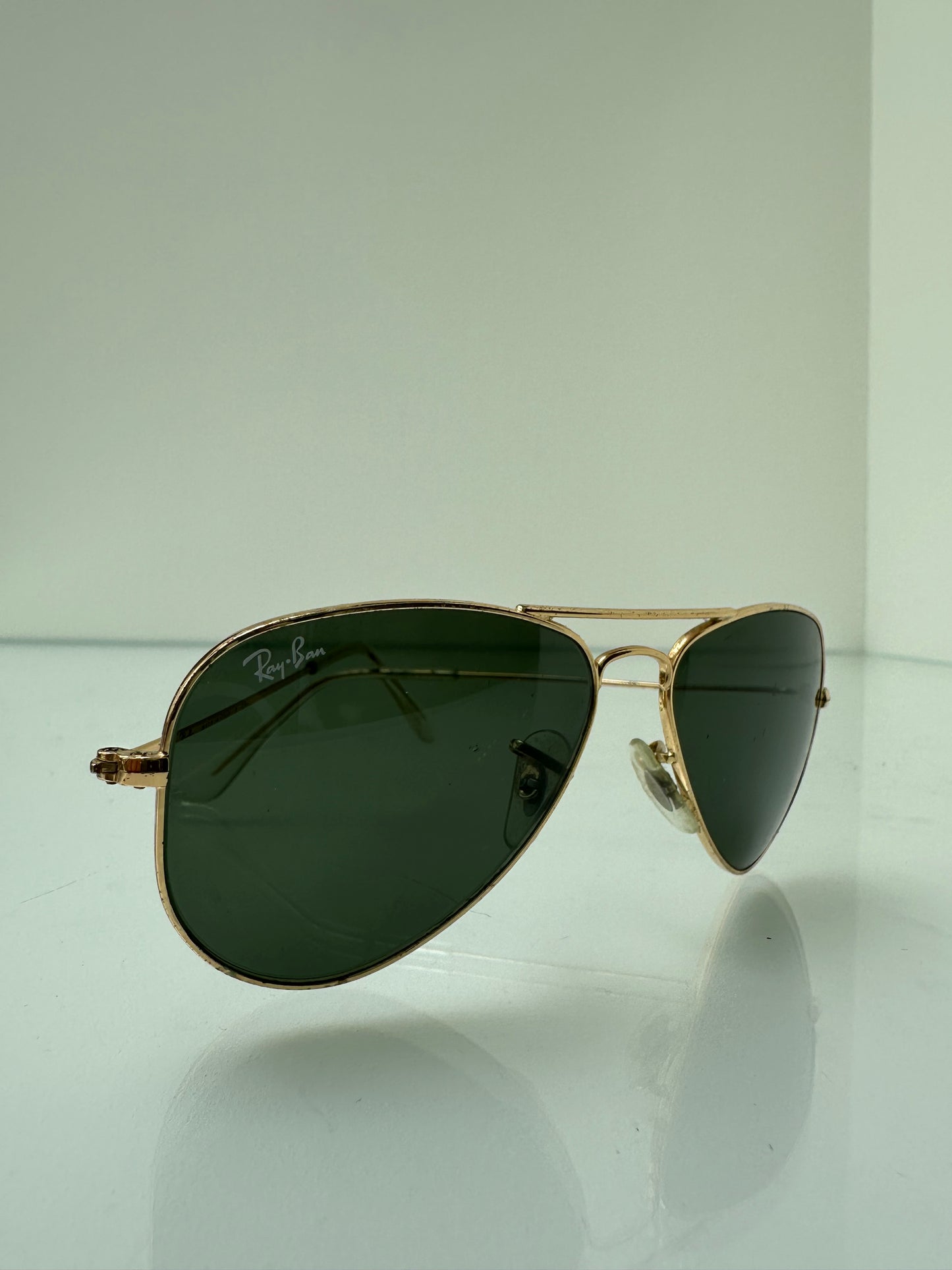 Rayban Gold Aviator Sunglasses