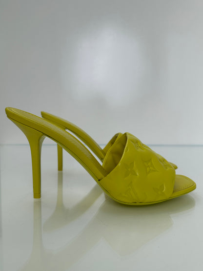 Louis Vuitton Yellow Embossed Monogram Leather Heels, 39