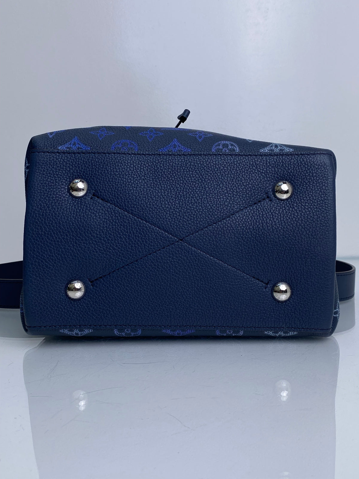 Louis Vuitton Navy Flight Mode Mahina Muria Bucket Bag SHW