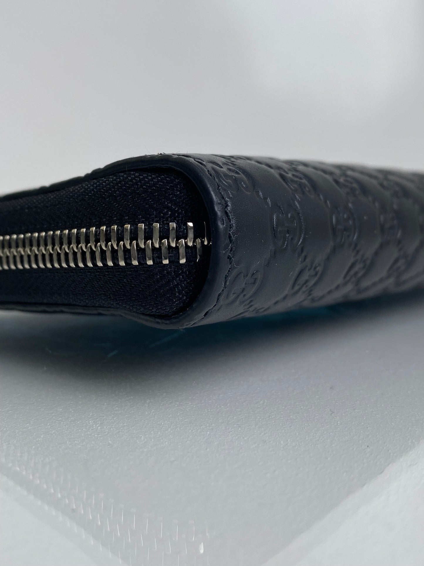 Gucci Black Microguccisma Zip Wallet SHW