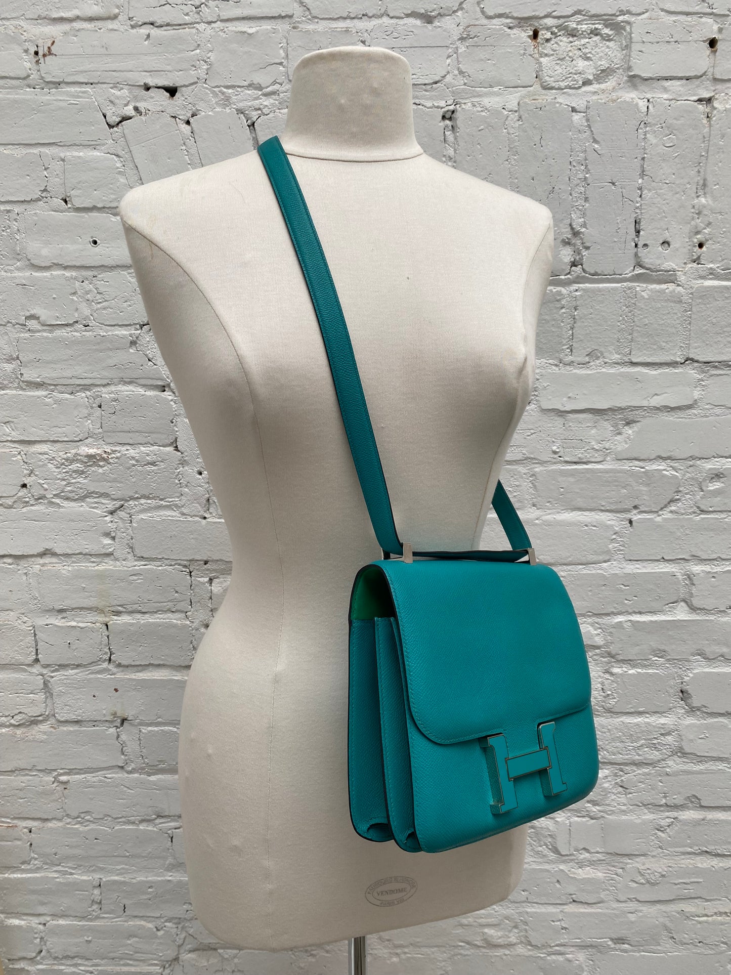 Hermes Constance 24 Bleu Paon Menthe Epsom PHW #A