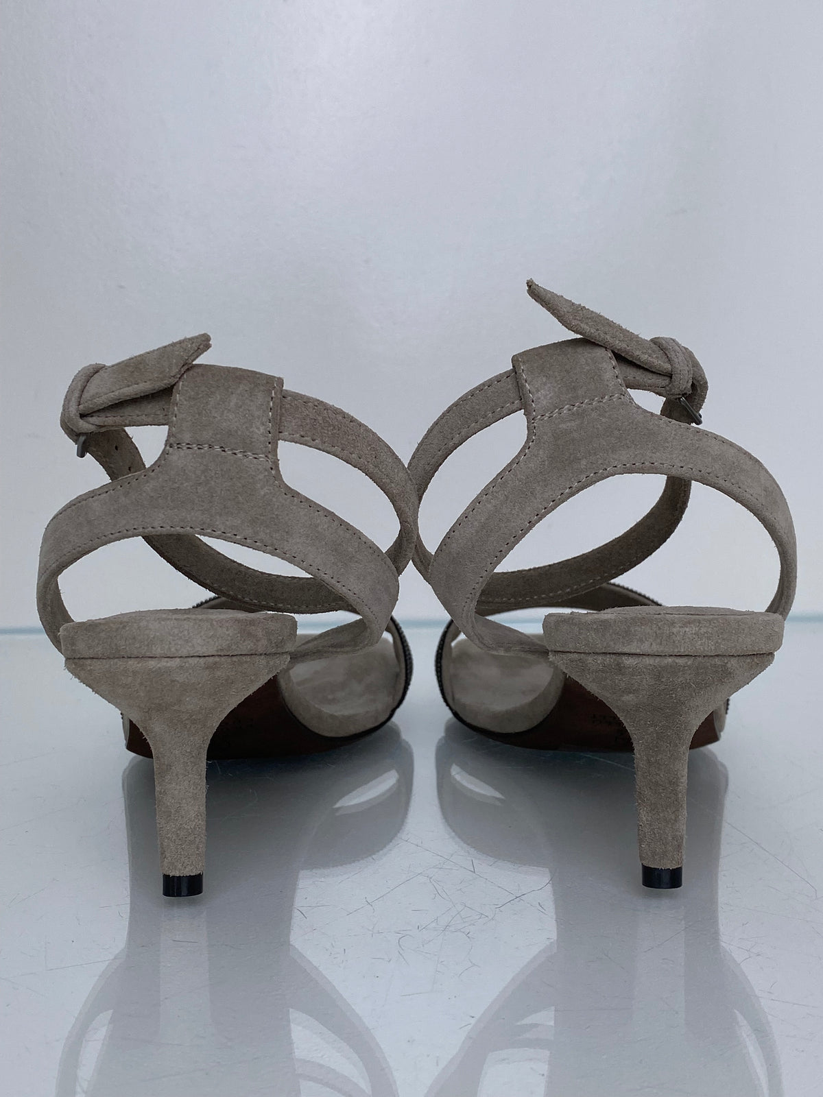 Brunello Cucinelli Grey Suede Beaded Kitten Heels, 41
