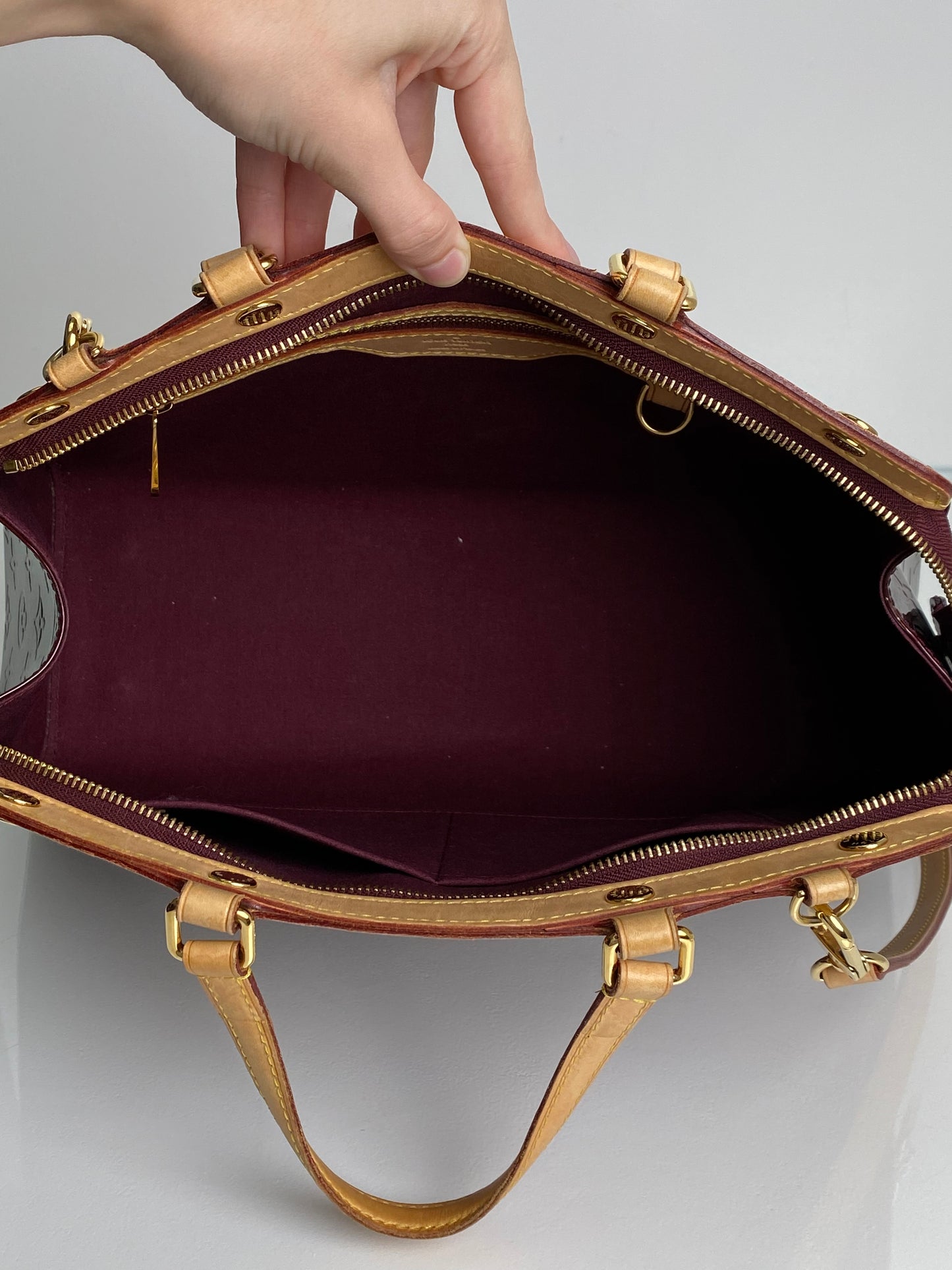 Louis Vuitton Rouge Fauviste Vernis Brea MM Bag GHW