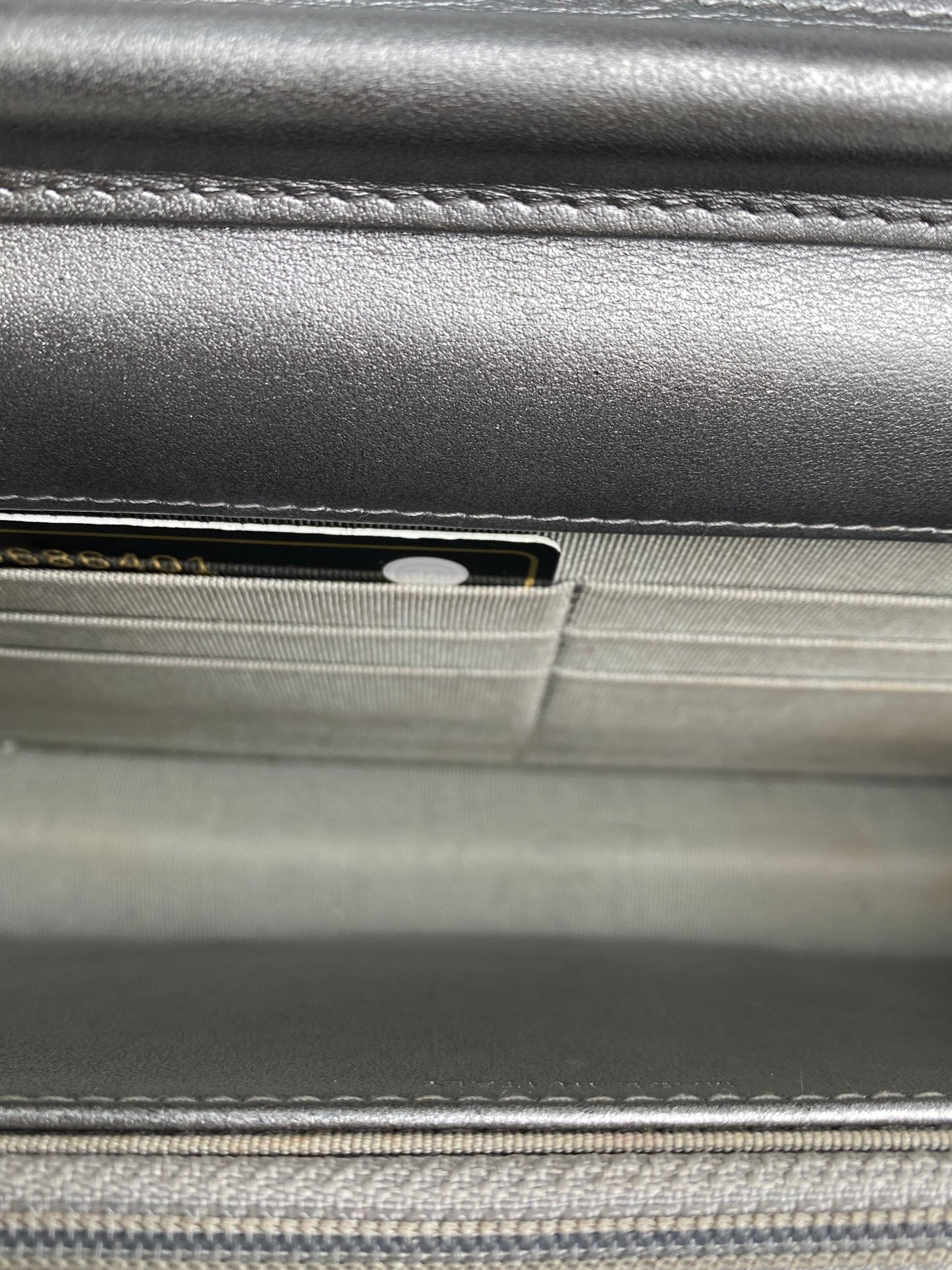 Chanel Silver Crumpled Calfskin Chevron Wallet On Chain Bag SHW #25