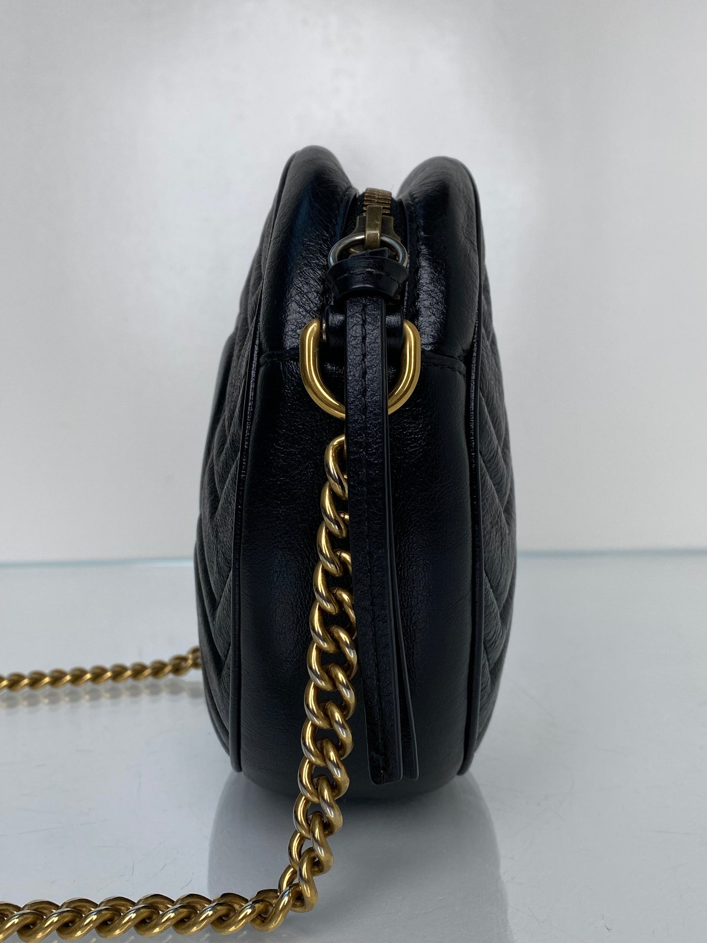 Gucci Black GG Round Marmont GHW