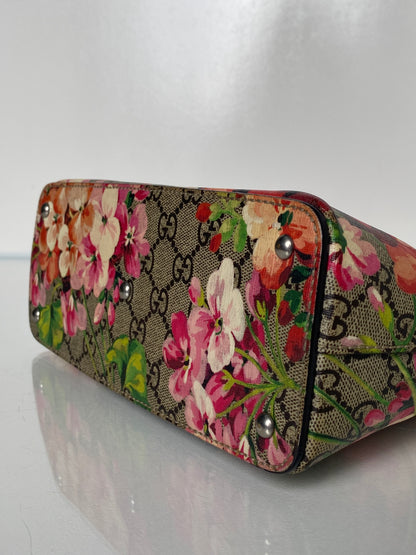 Gucci Blooms Mini Crossbody Tote Bag Pink GHW