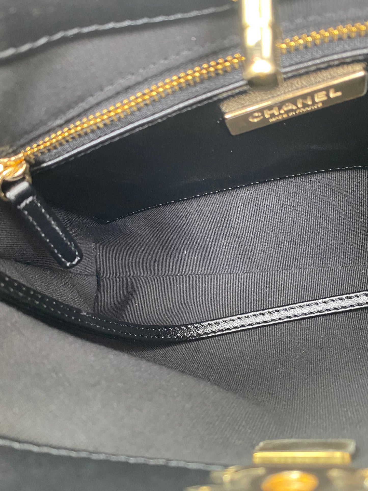 Chanel 31 Yellow & Black Small Patent Leather Bag GHWe