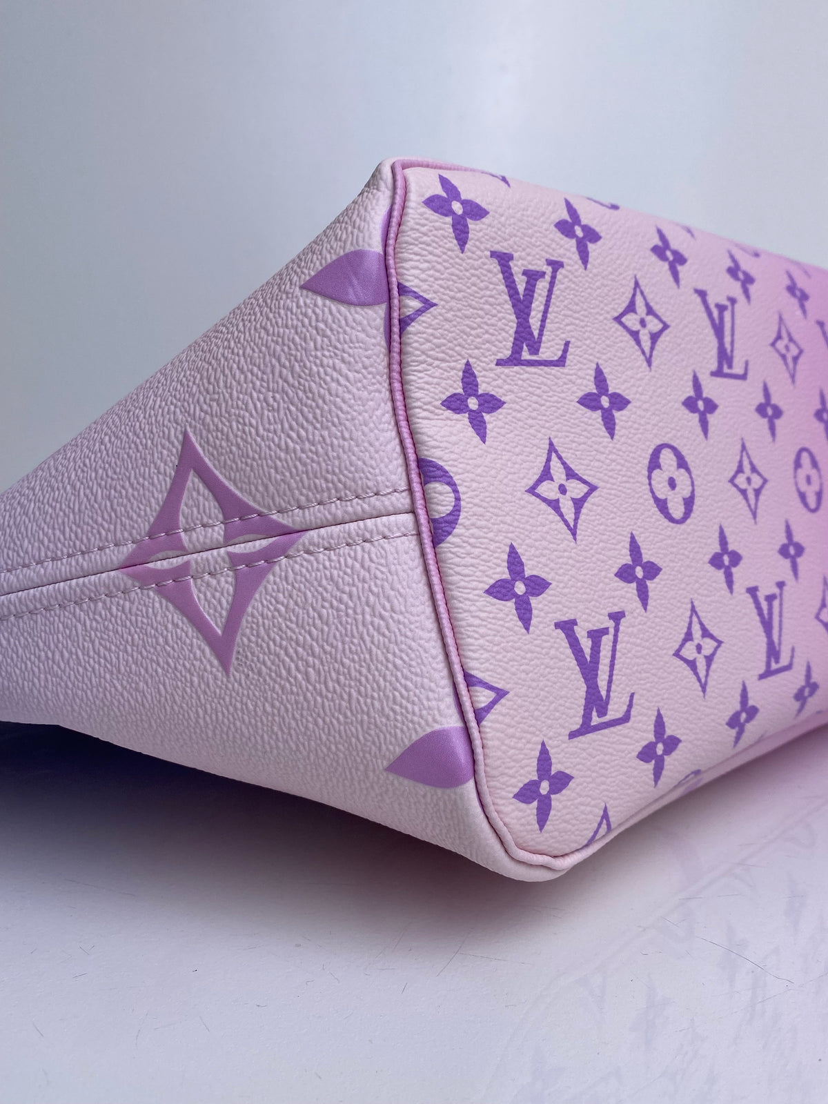 Louis Vuitton Pink Ombre Giant Monogram Spring In The City Neverfull Bag MM GHW