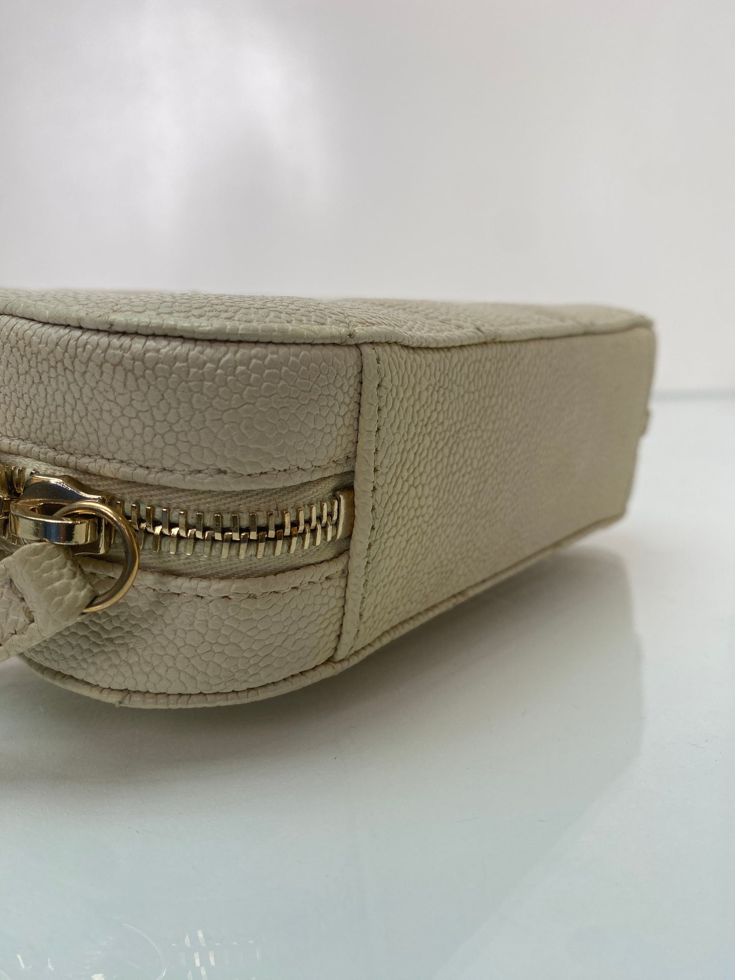 Chanel Cream Caviar Camera Bum Bag GHW