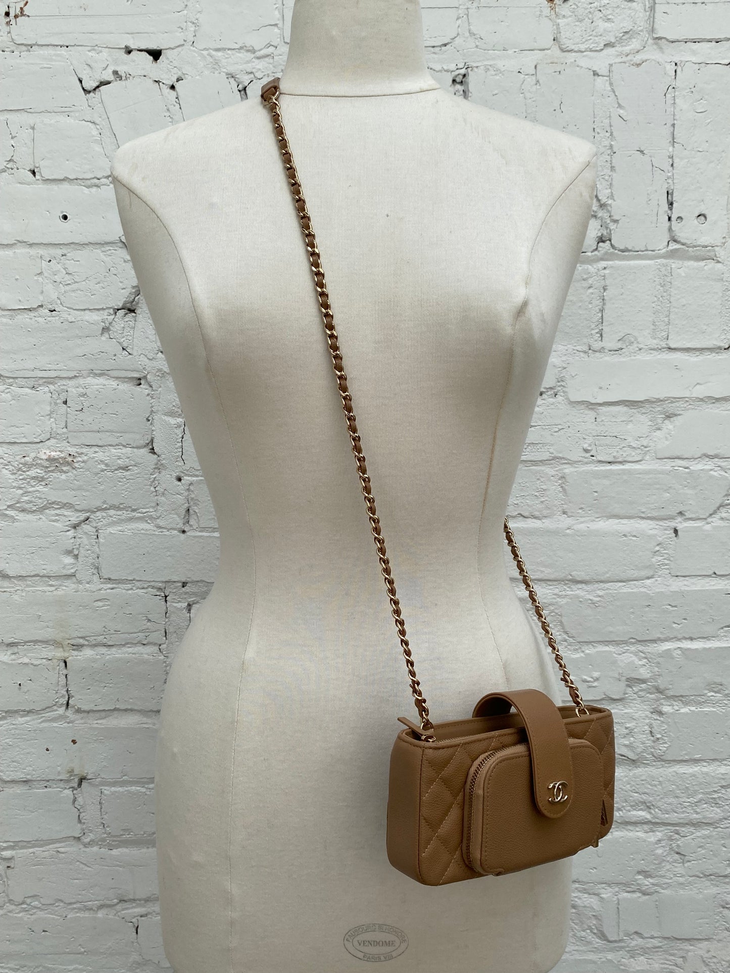 Chanel Quilted Beige O-Phone Holder Caviar LGHW