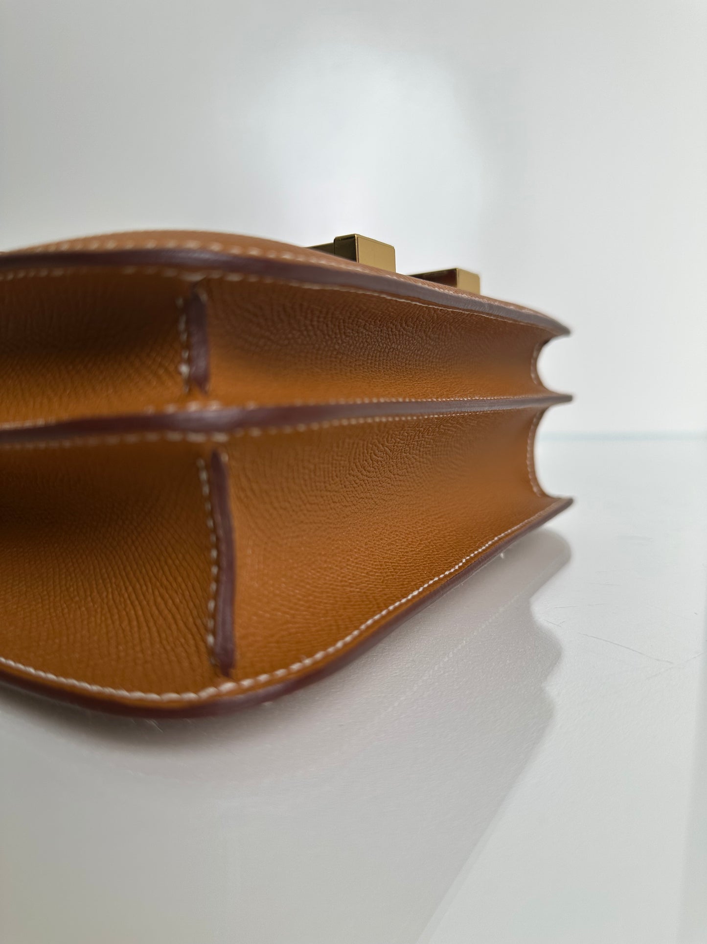 Hermes Constance 24 Gold Epsom GHW #Y