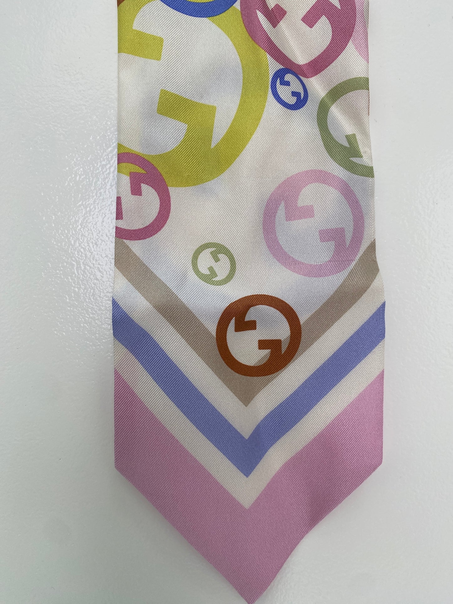 Gucci Multicolor & White Twilly