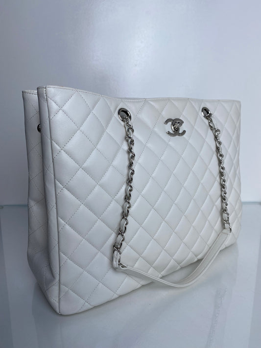 Chanel White Lambskin Quilted Tote Bag SHW