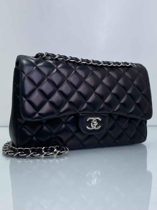 Chanel Black Quilted Lambskin Classic Double Flap Jumbo Bag GHW #17