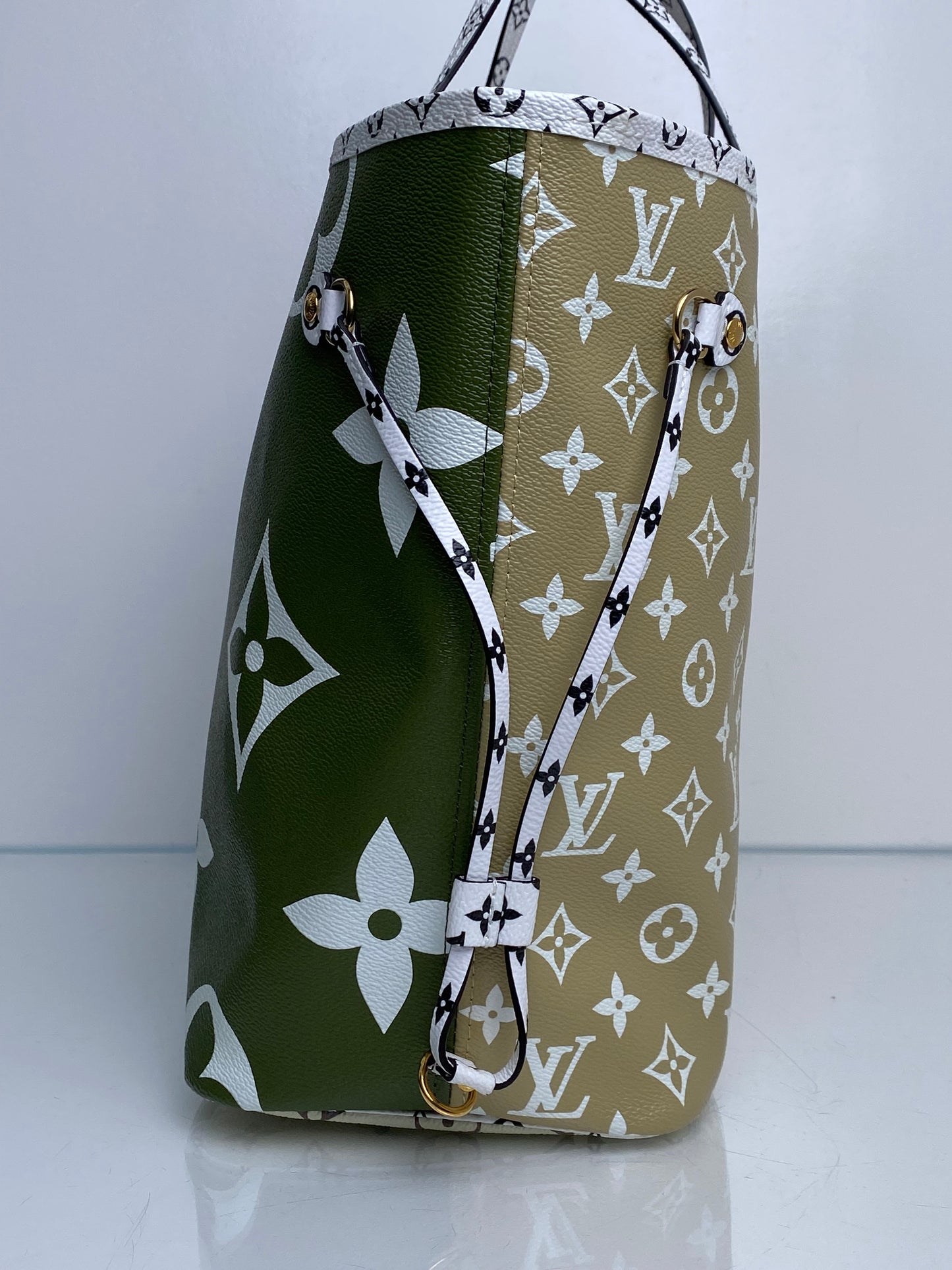 Louis Vuitton Green, Tan, & White Canvas Giant Monogram Neverfull MM