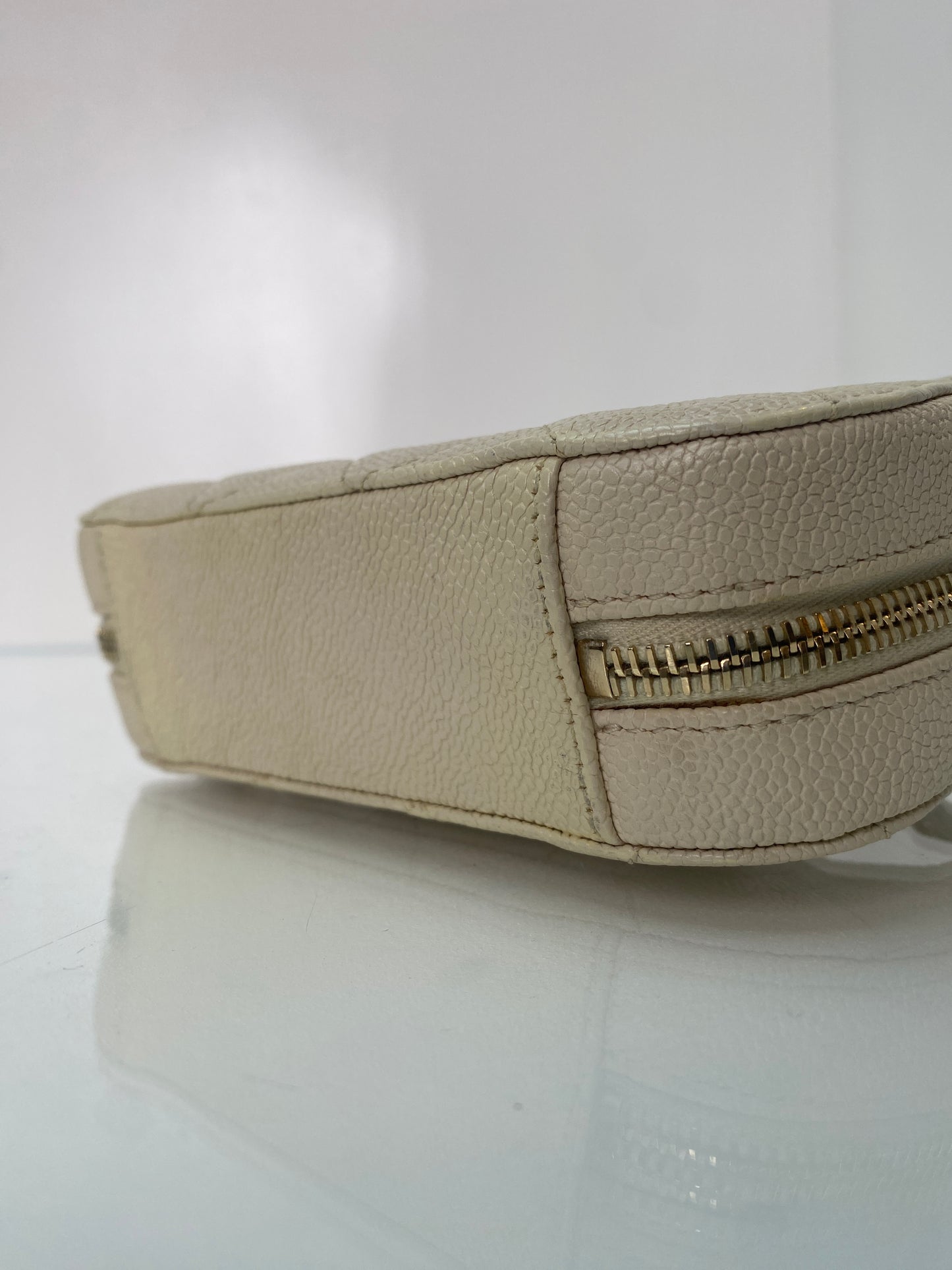 Chanel Cream Caviar Camera Bum Bag GHW
