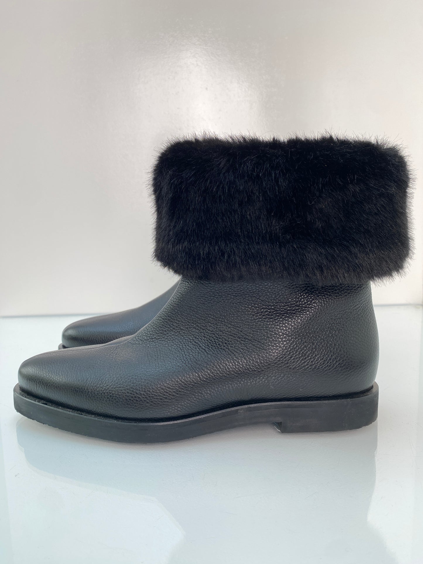 Toteme Black Faux Fur Boots, 39