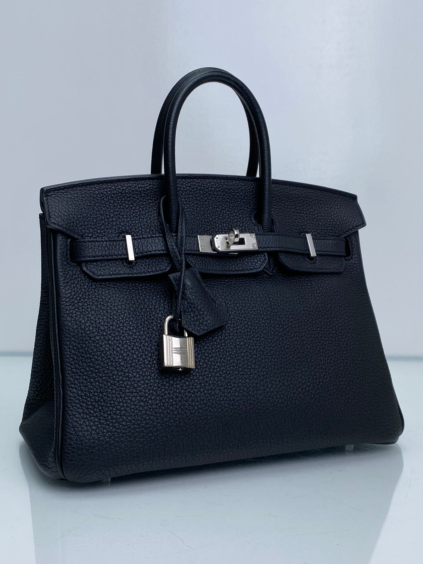 Hermes Birkin 25 Noir Togo PHW #A