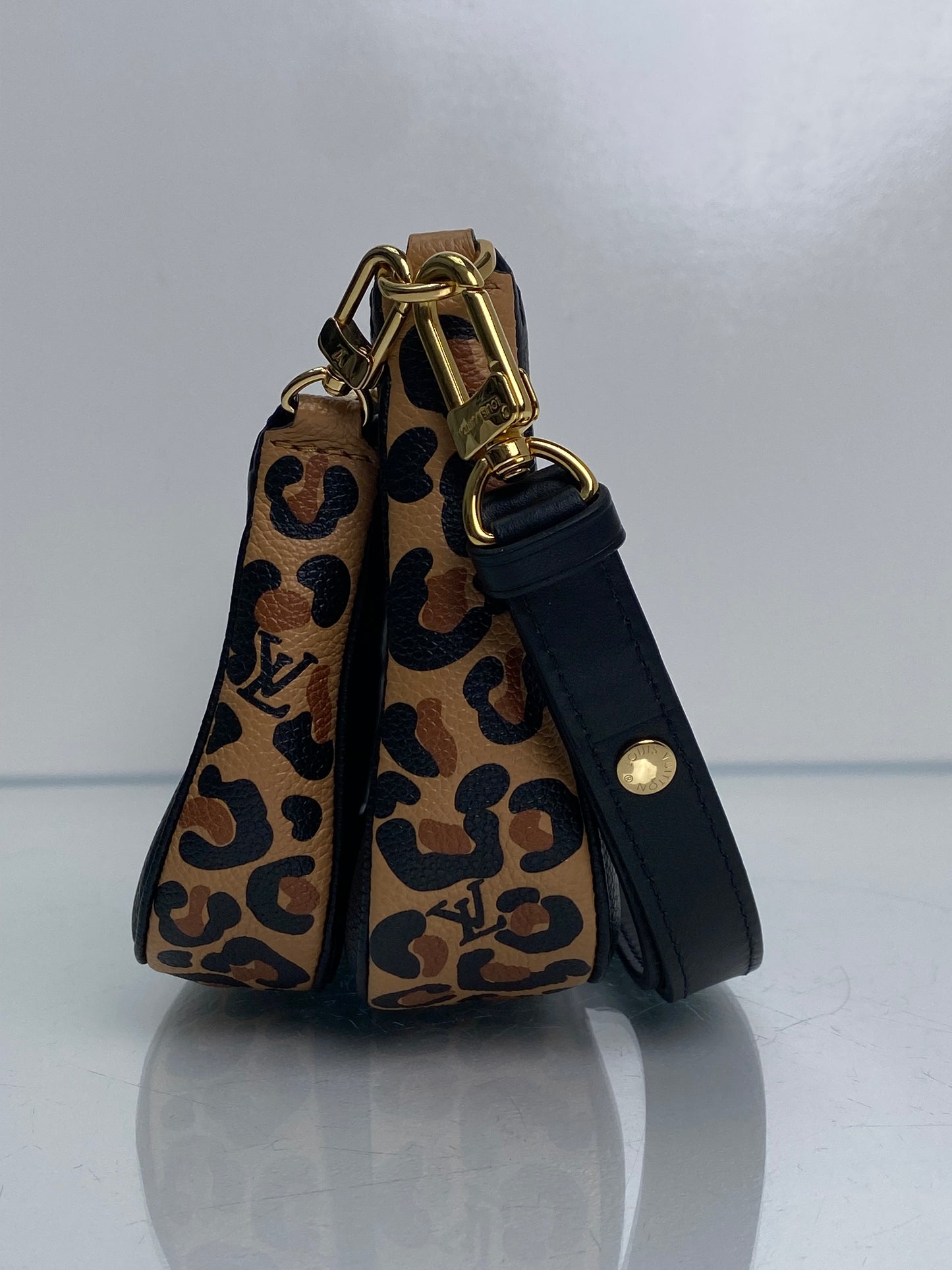 Louis Vuitton Black & Cheetah Giant Monogram Empreinte Multipochette Bag GHW