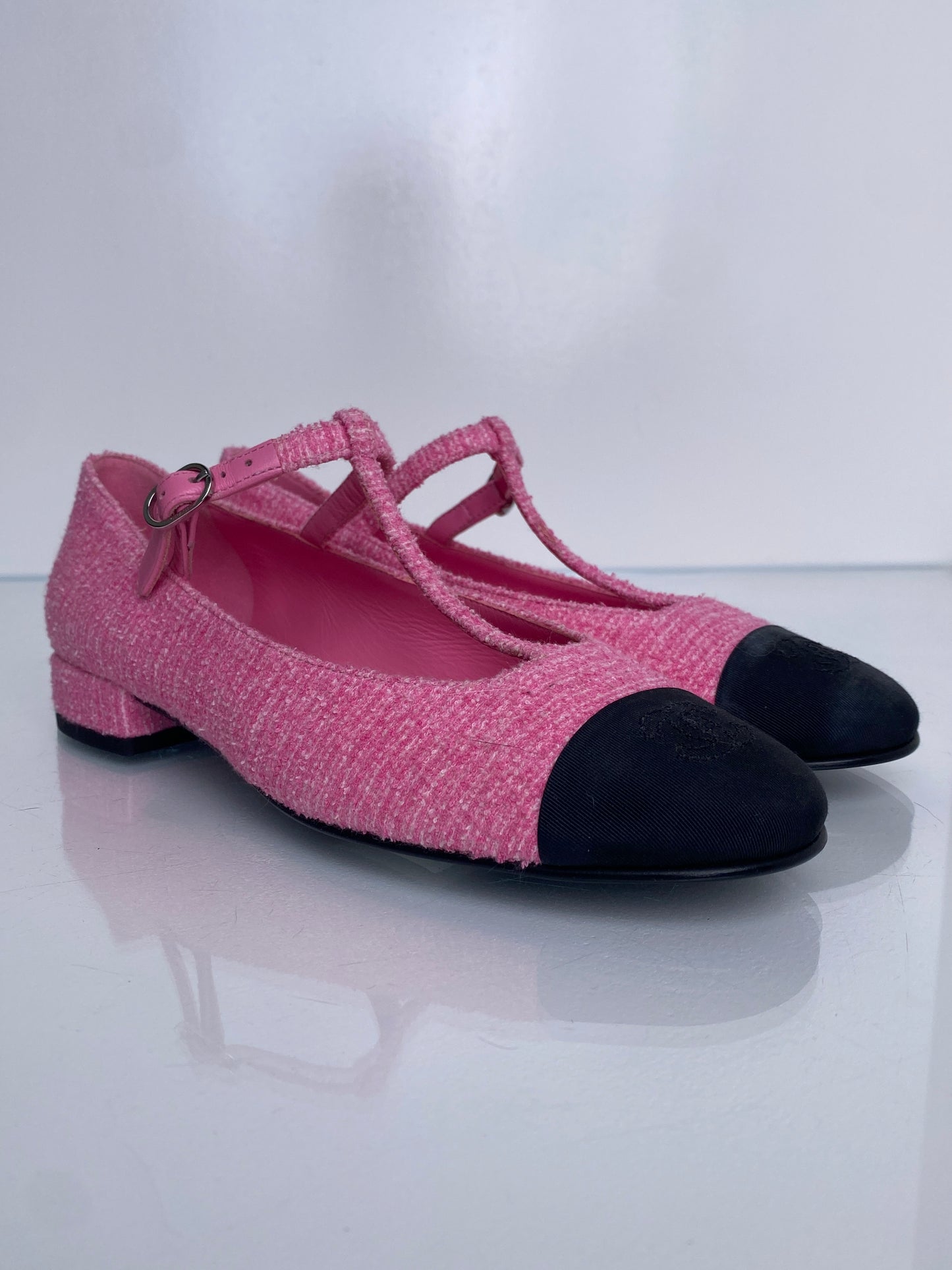 Chanel Pink Tweed CC Mary Jane Flats, 38