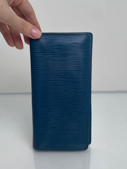 Louis Vuitton Vintage Blue Epi Brazza Wallet