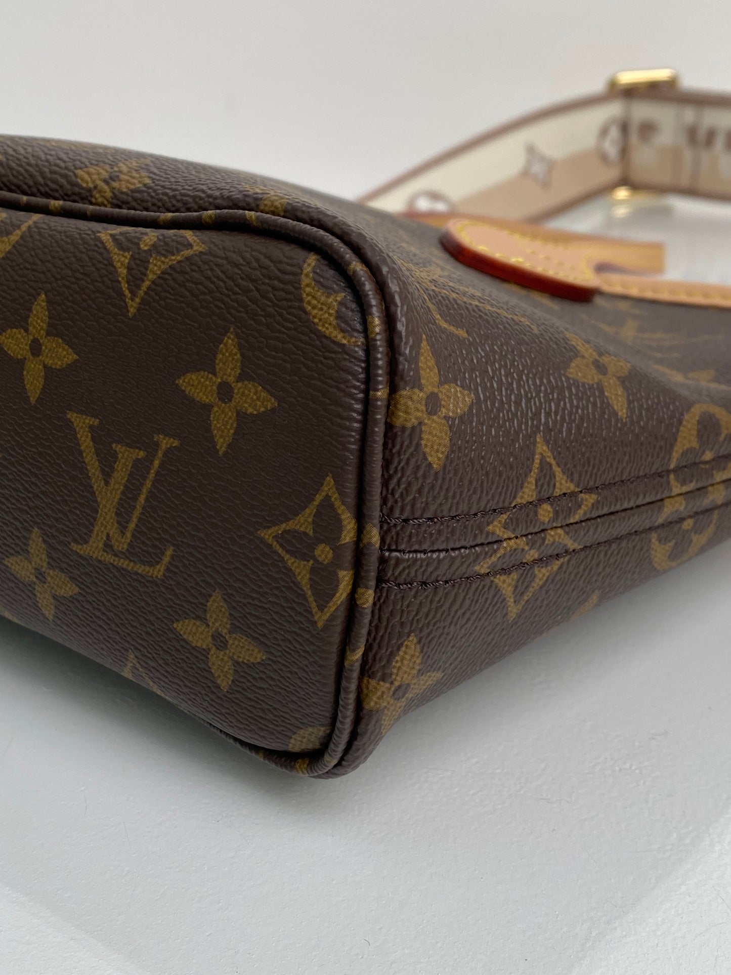 Louis Vuitton Monogram Neverfull BB Tote Shoulder Bag