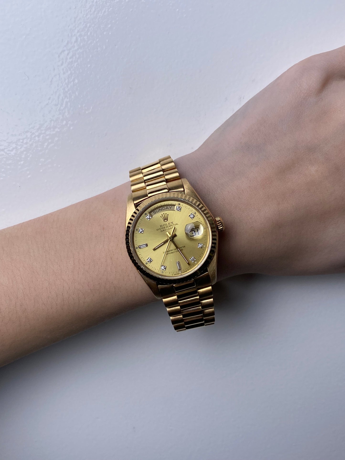 Rolex 36mm Oyster Perpetual Presidential Day Date Fluted Bezel 11 Diamonds