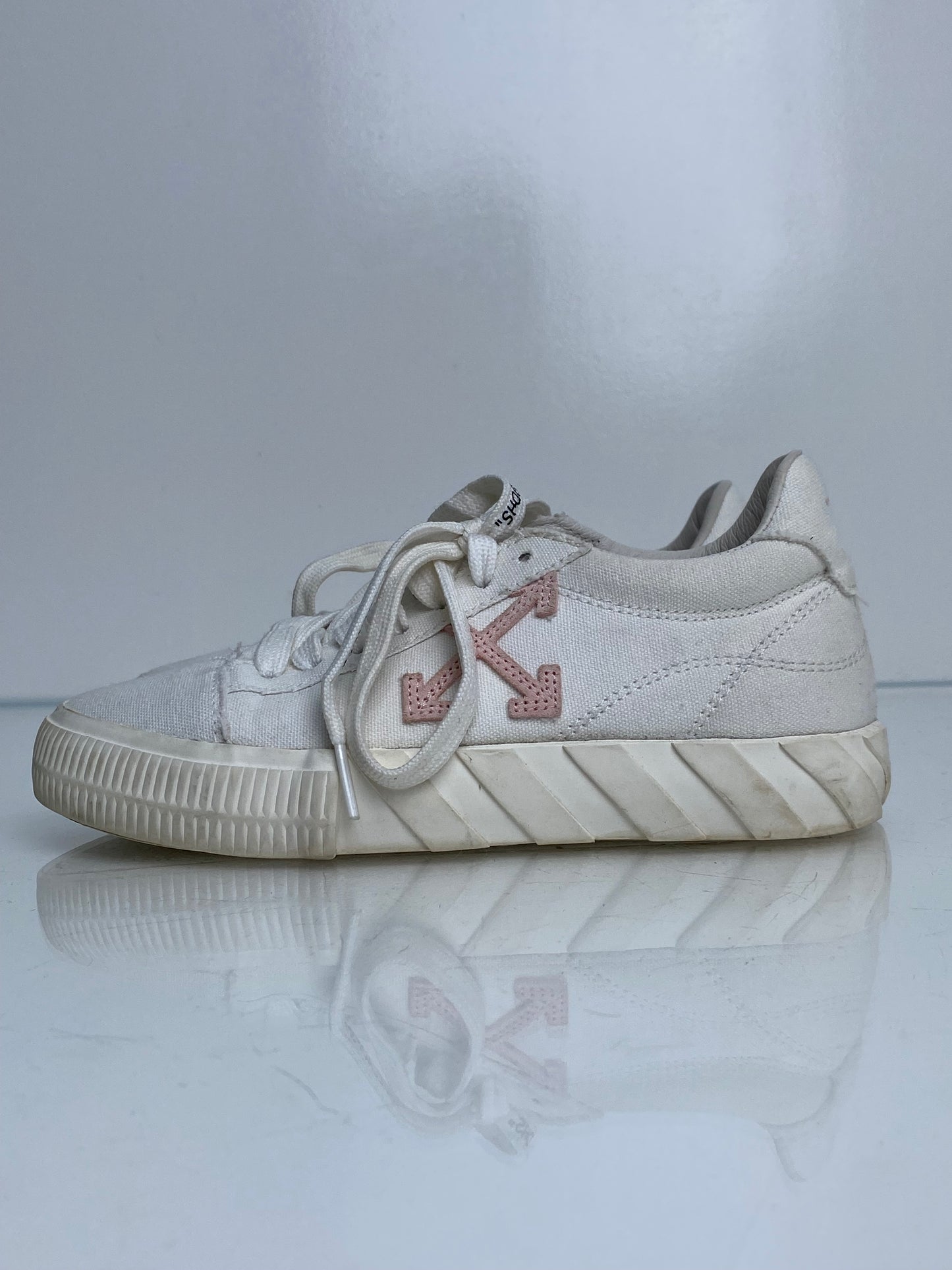 Off White Pink & White Logo Sneakers, 36