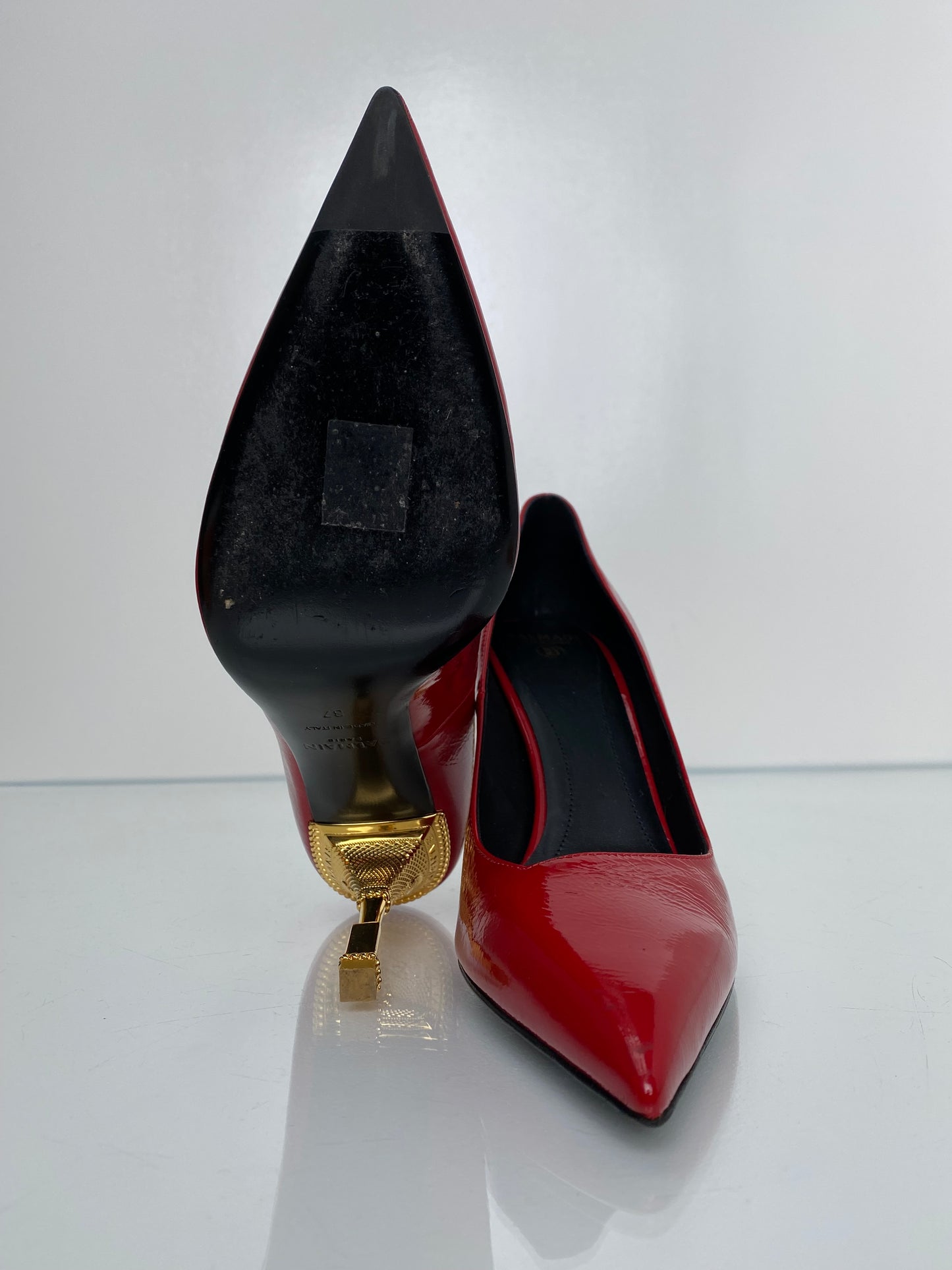 Balmain Red & Gold Closed-Toe Pumps, 37