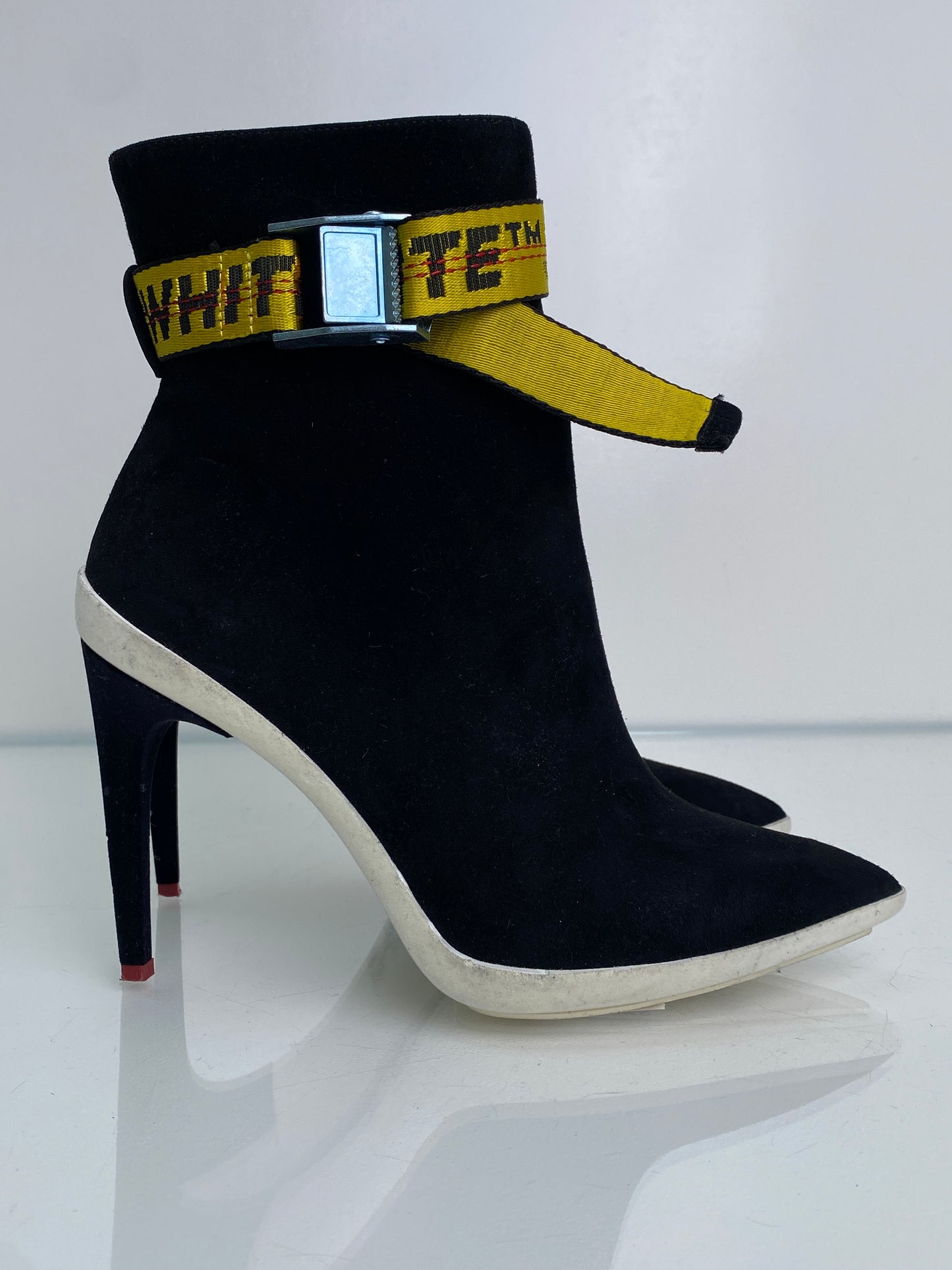 Off White Black & Yellow Suede Booties, 39