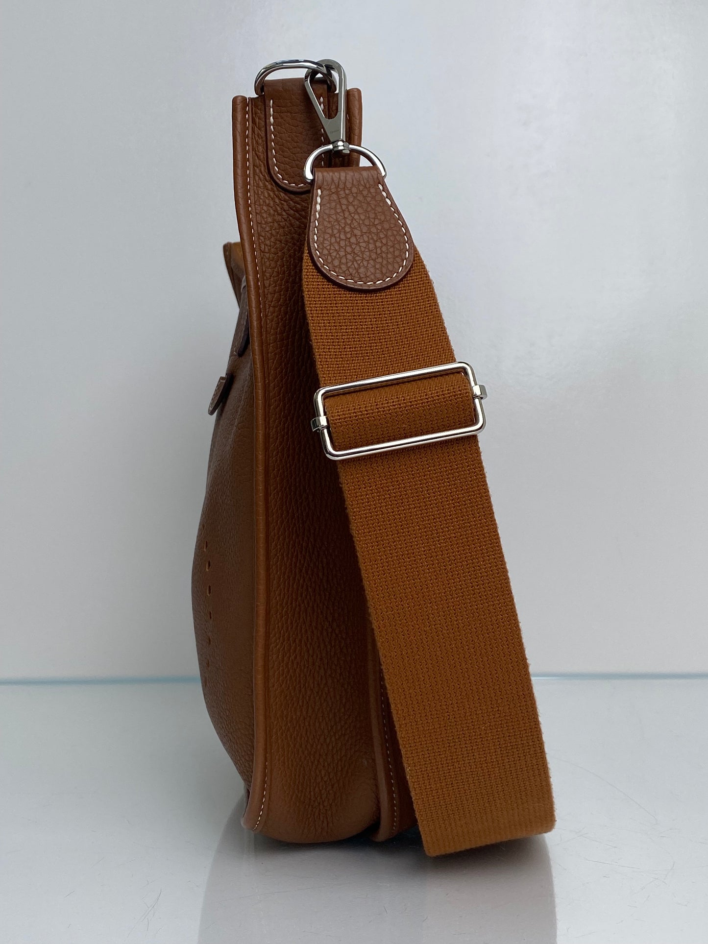 Hermes Evelyne 29 Gold Taurillon Clemence PHW