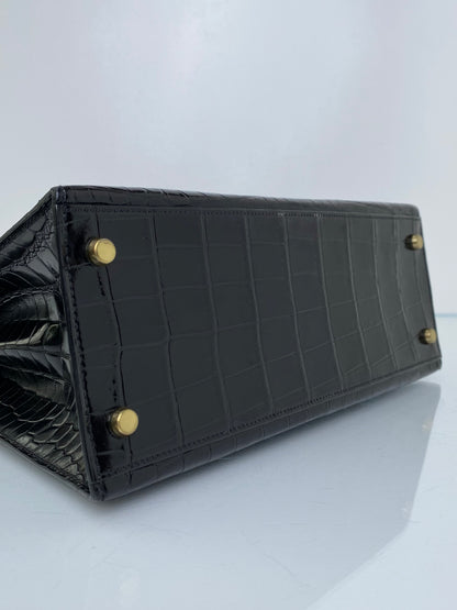 Hermes Vintage Kelly 28 Sellier Noir Alligator GHW #M