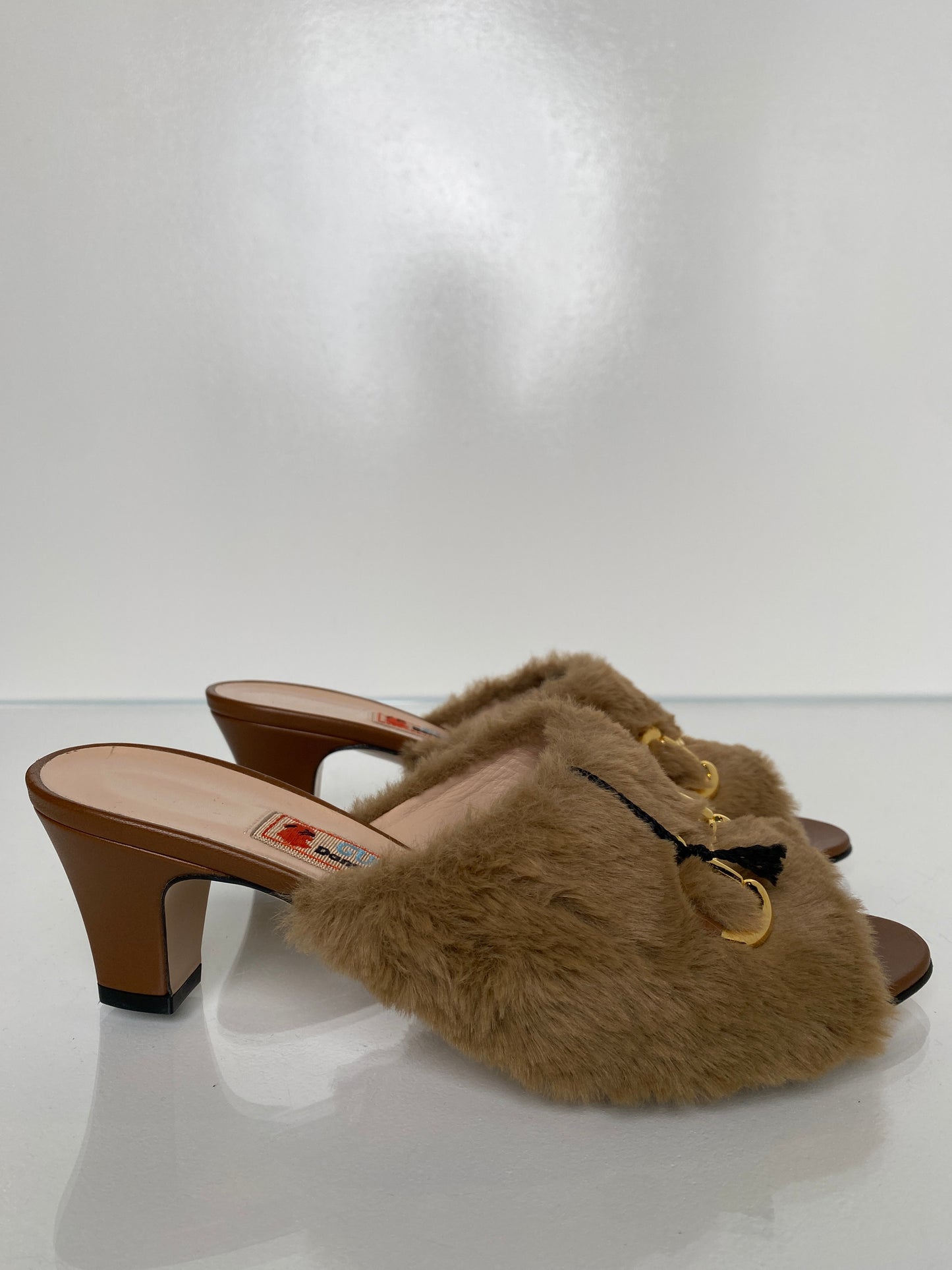 Gucci x Dans Lovert Brown Fur Heels, 38