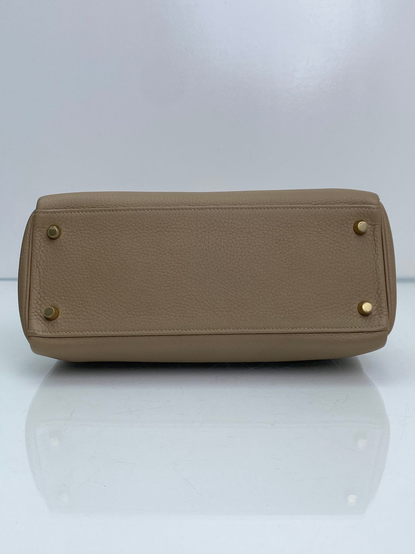 Hermes Kelly 28 Trench Togo GHW #A
