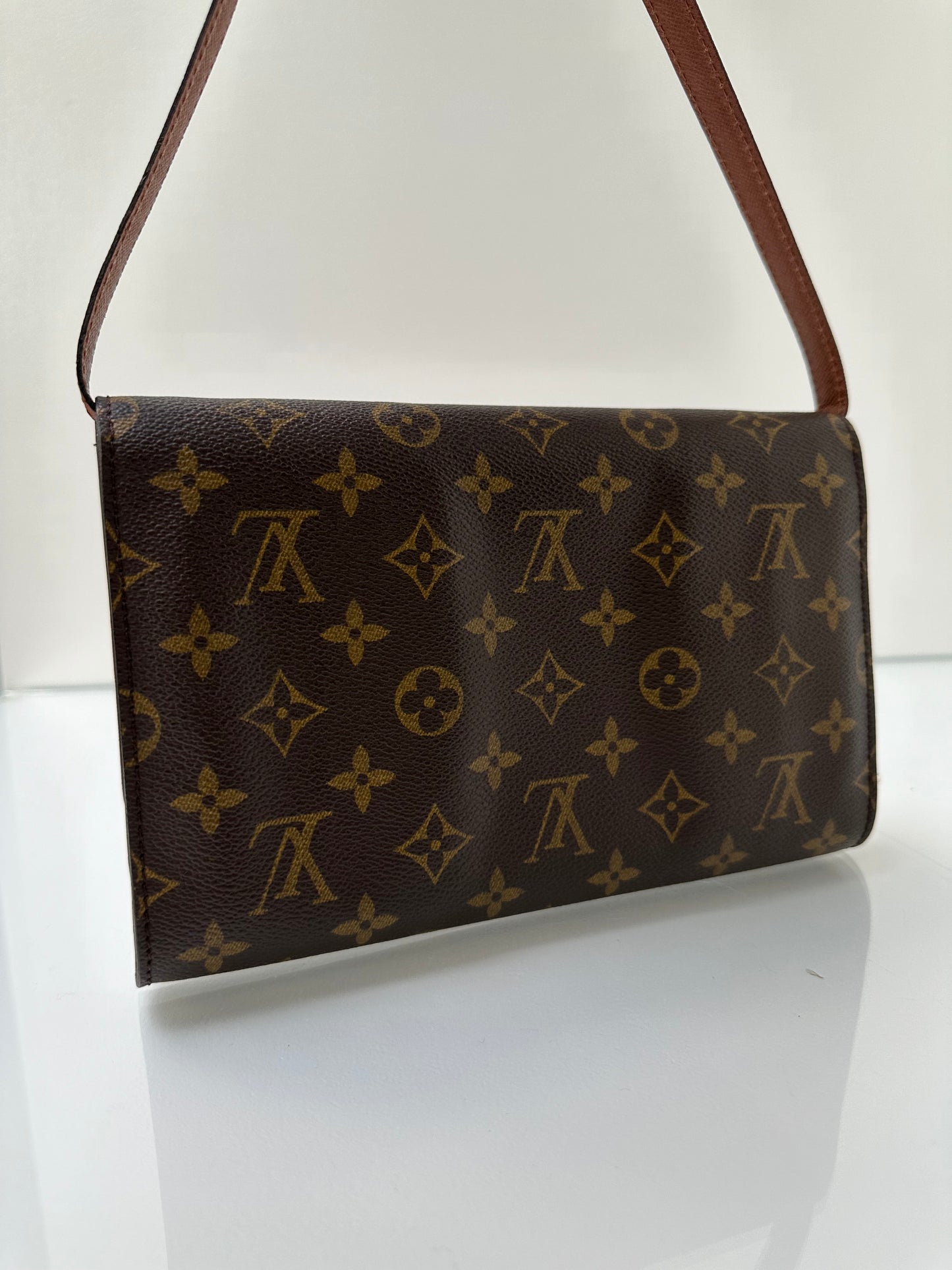 Louis Vuitton Monogram Bordeaux Clutch