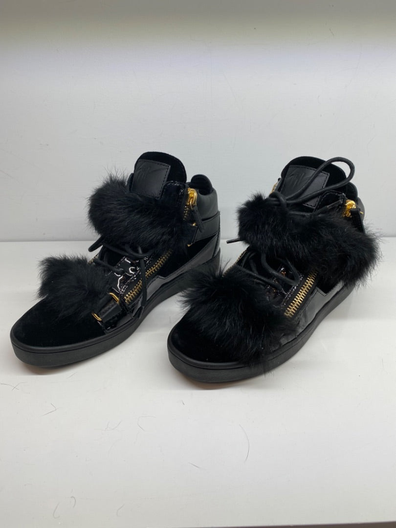 Guiseppe Zanotti Fur & Patent Shoes, 38.5