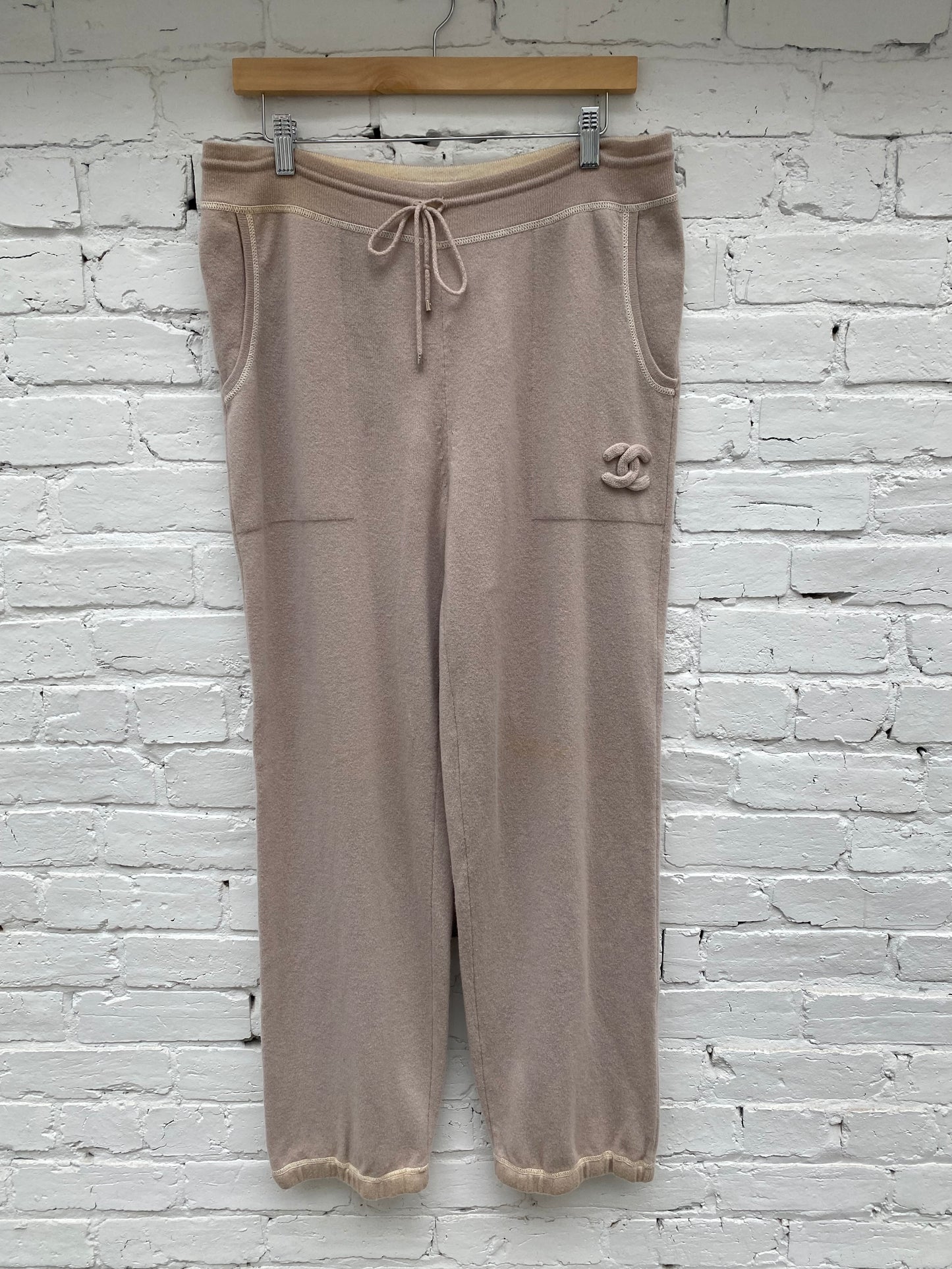 Chanel Beige Cashmere Sweatpants, 42