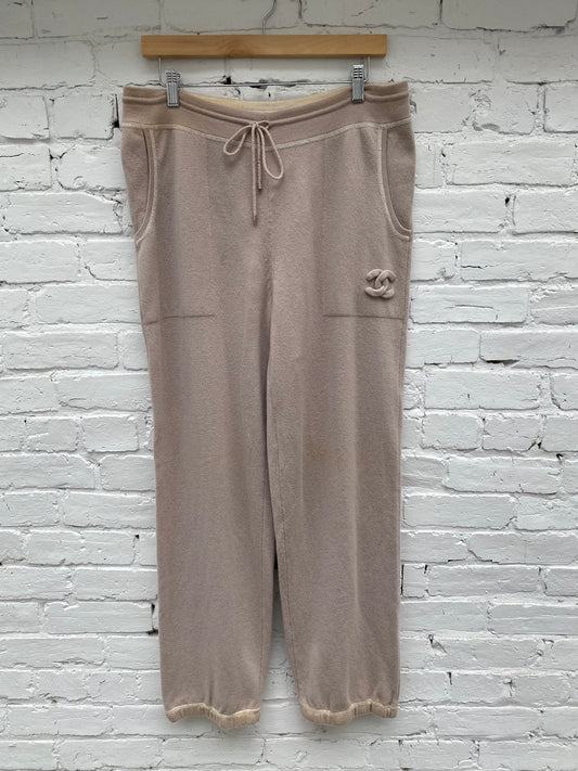 Chanel Beige Cashmere Sweatpants, 42