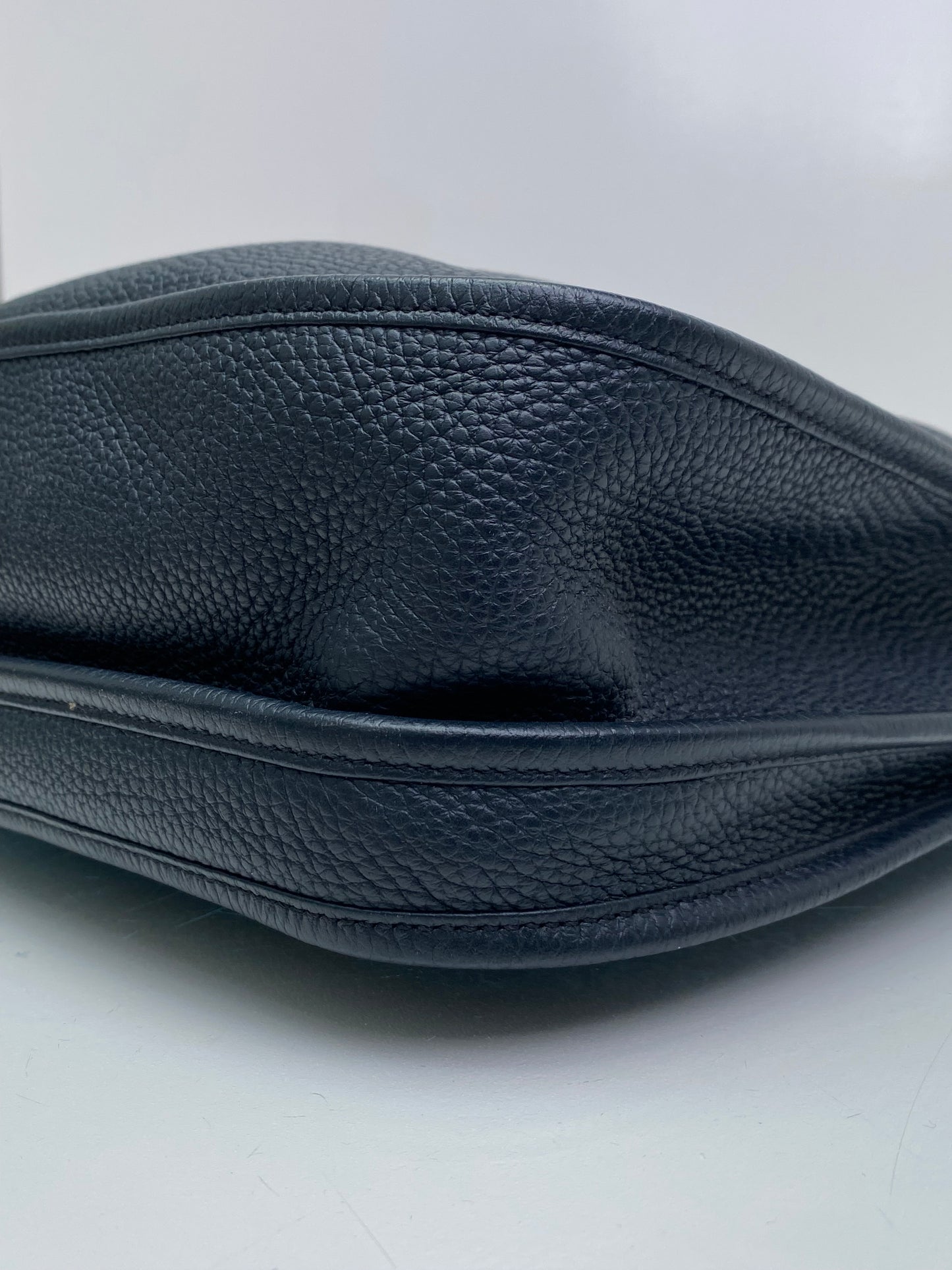 Hermes Evelyne GM Blue Obscur Ultraviolet Clemence PHW
