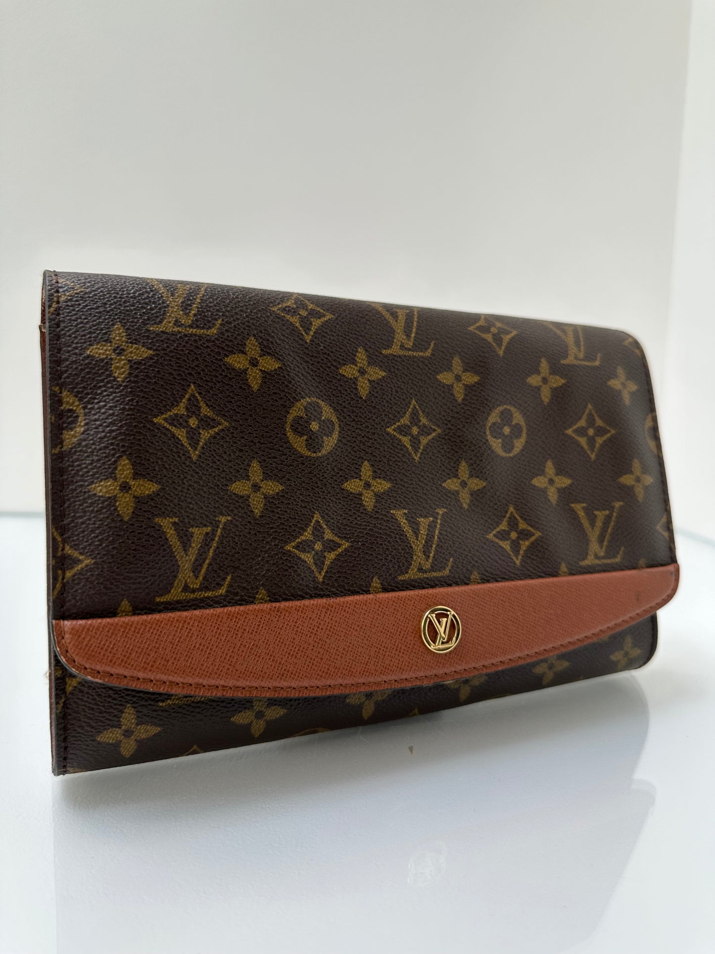 Louis Vuitton Monogram Bordeaux Clutch