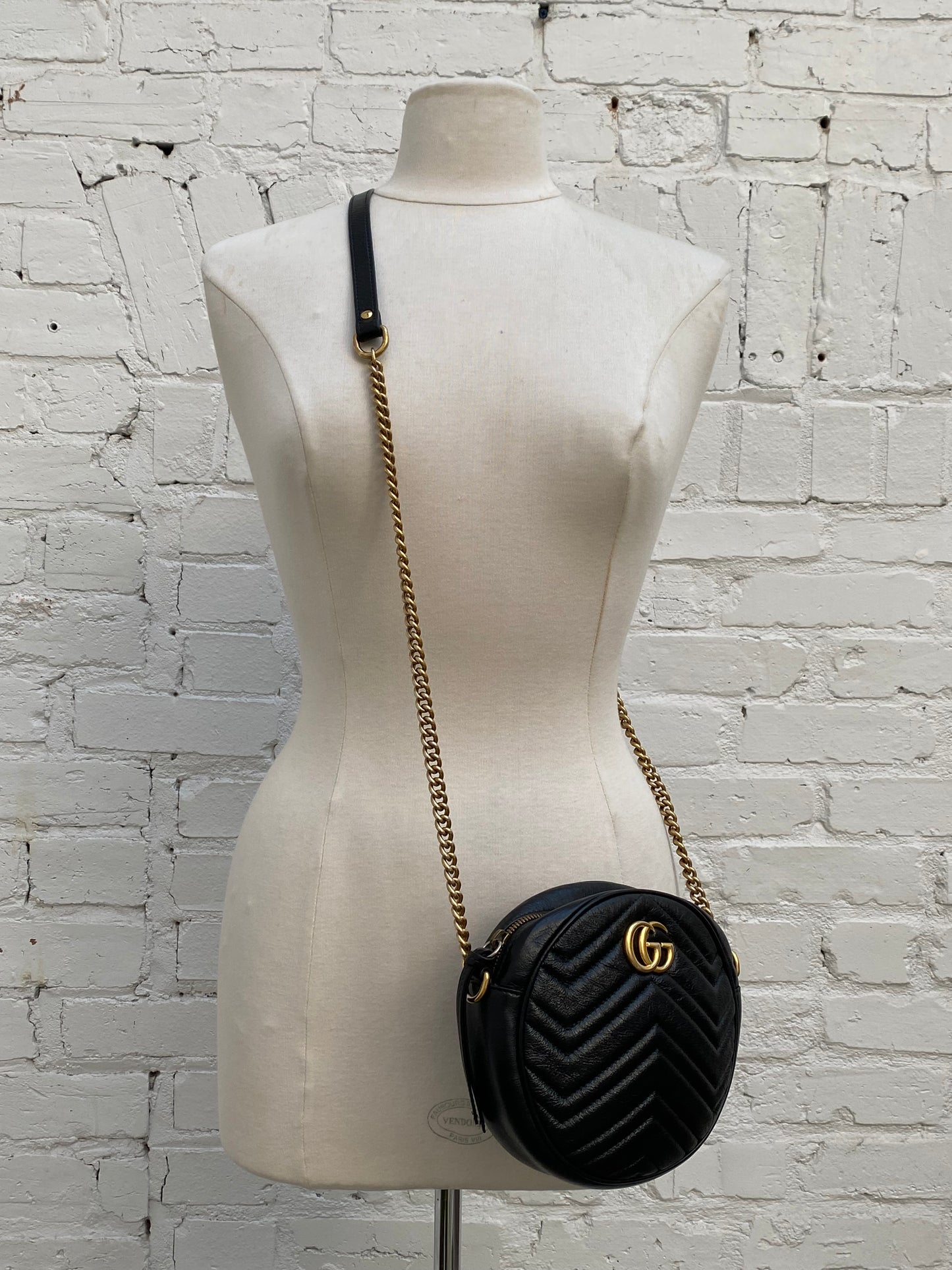Gucci Black GG Round Marmont GHW