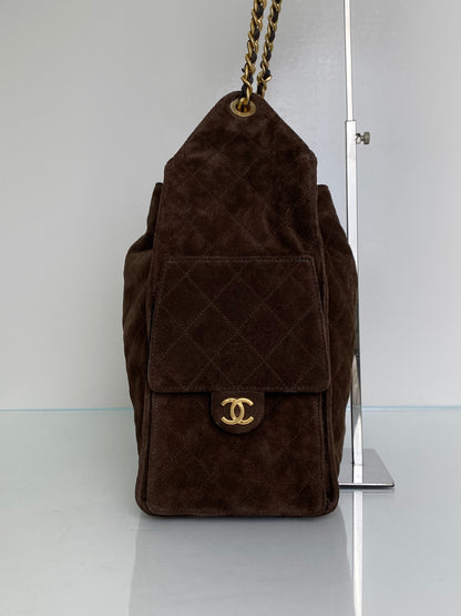 Chanel Dark Brown Suede Medium 25 Hobo Bag GHW