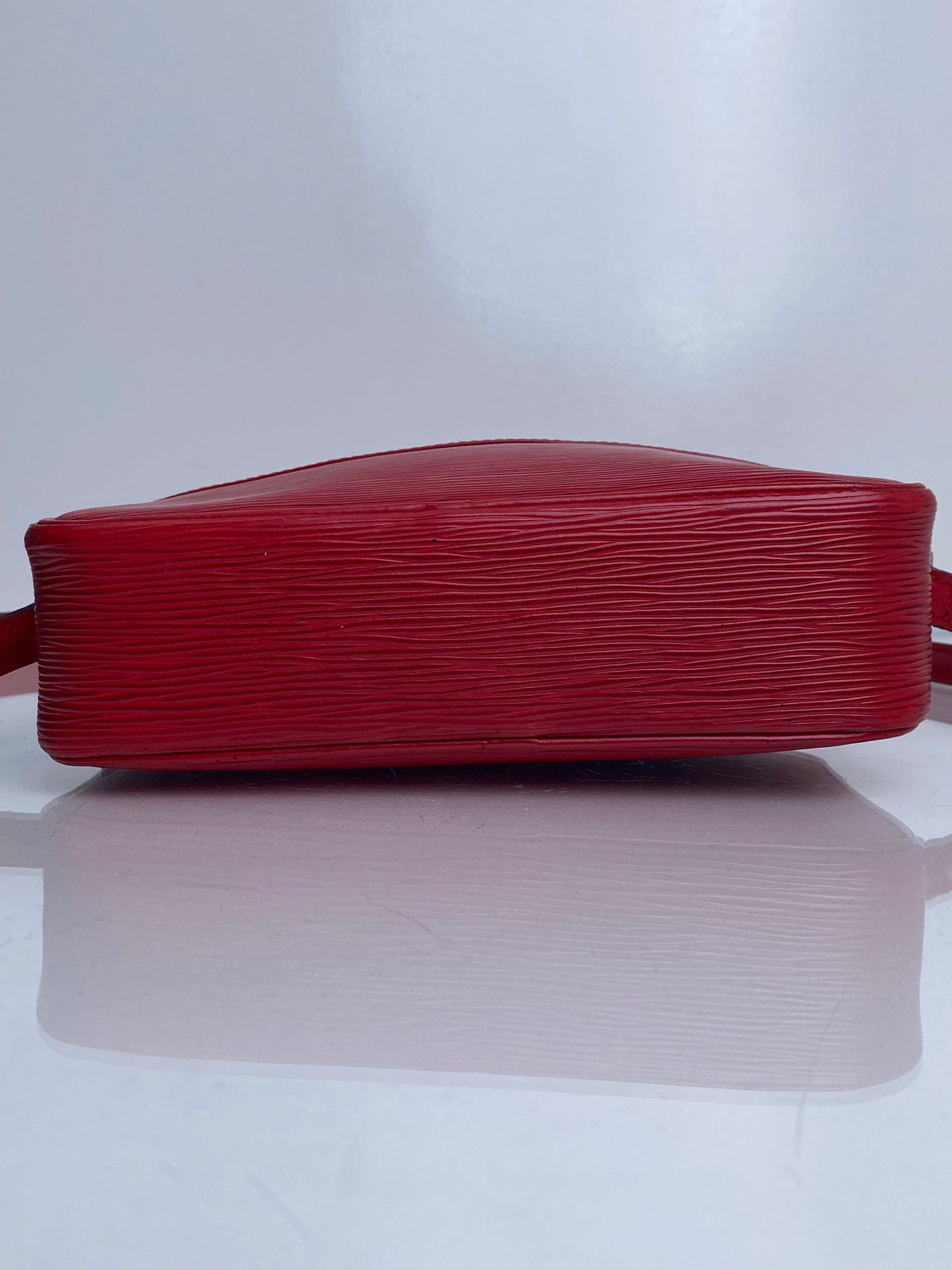 Louis Vuitton Trocadero Red Epi Leather GHW