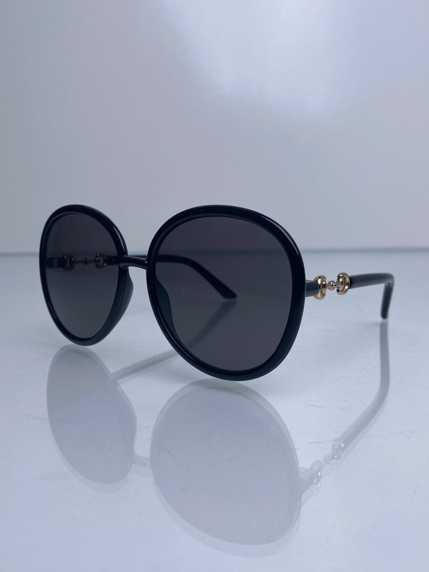 Gucci Black Circular Horsebit Sunglasses GHW