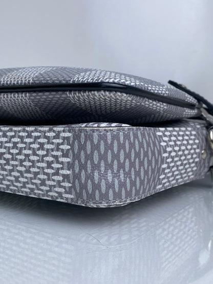 Louis Vuitton Anartica Damier Graphite Trio Messenger Bag SHW
