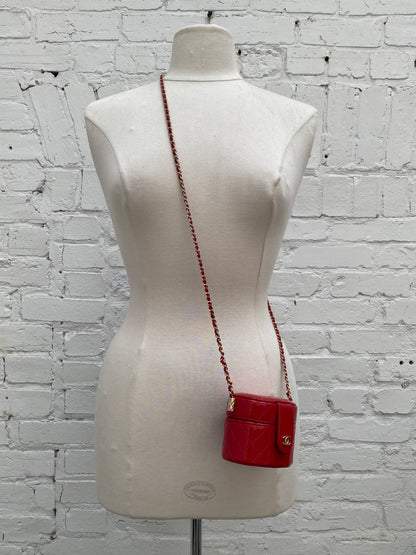 Chanel Red Patent Quilted Small Round Vanity GHW