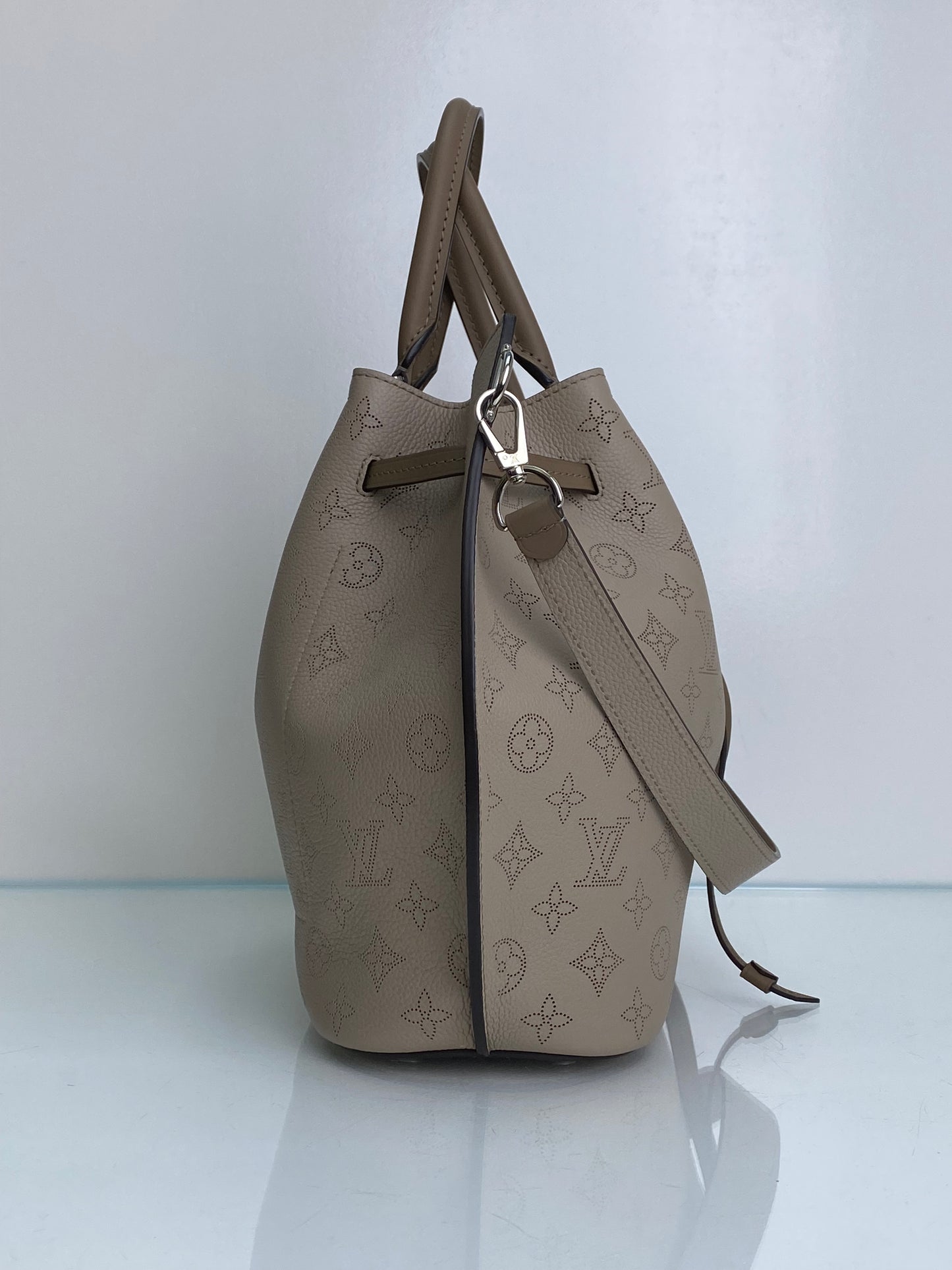 Louis Vuitton Mahina Girolata Bag