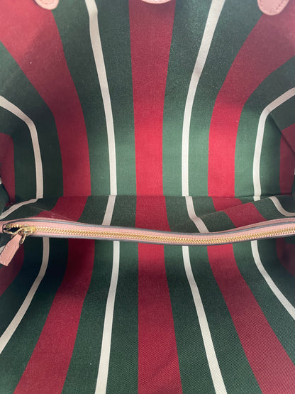 Gucci Pink GG Emblem Medium Tote Bag GHW